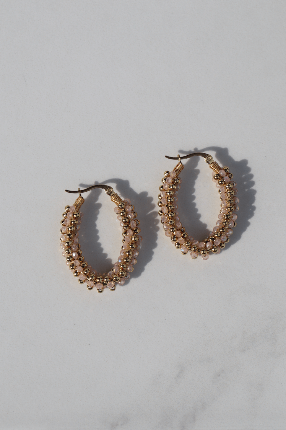 Elly beige statement earring